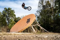 Mongoose Legion L60 BMX Bike Blue -Good Velo Supply Sales Store 93280255363f M21 20U LegionL60 BLU LS17