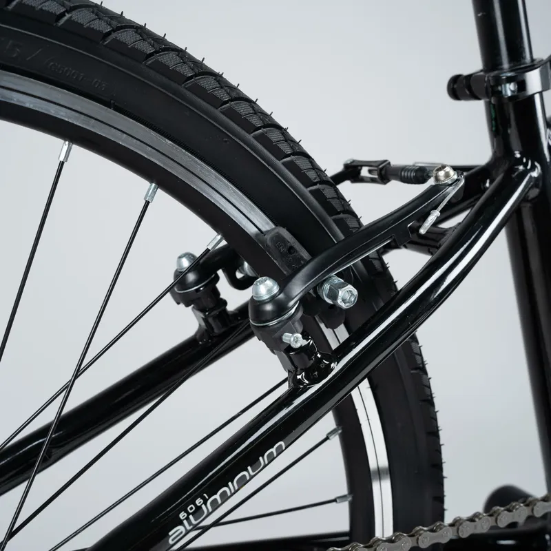 Schwinn Campus 24 Inch Wheel Kids Mountain Bike Black 9 Schwinn Campus 24 Inch Wheel Kids Mountain Bike Black - Image 7