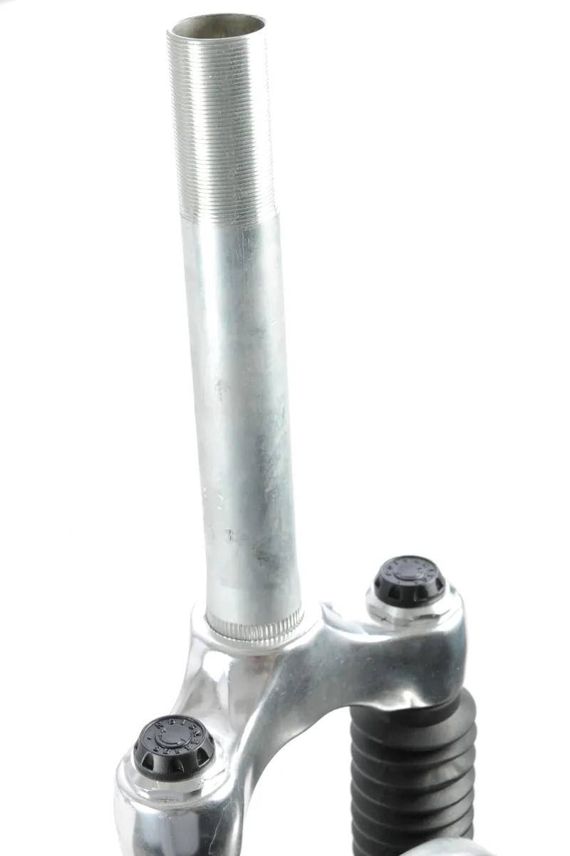 700c Fork Suspension 1 Inch Threaded Silver 4 700c Fork Suspension 1 Inch Threaded Silver - Image 2