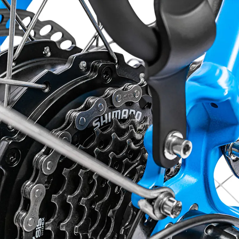 Ampere Hilux 700c Wheel Electric Bike Black And Blue 8 Ampere Hilux 700c Wheel Electric Bike Black And Blue - Image 6