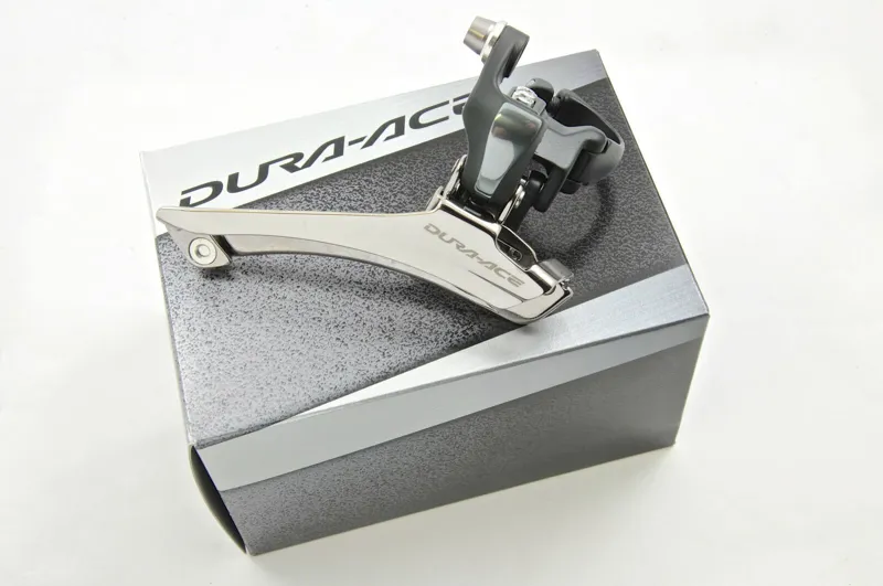 Shimano Dura-Ace FD-7900 Front Derailleur 28.6mm 5 Shimano Dura-Ace FD-7900 Front Derailleur 28.6mm - Image 3