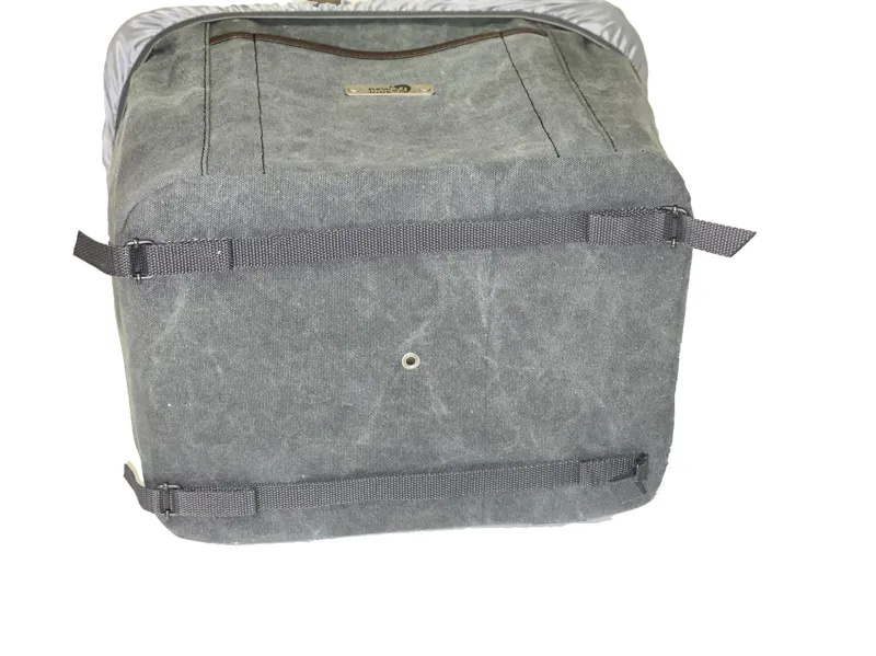 New Looxs Front Carrier Bag Grey 30L 6 New Looxs Front Carrier Bag Grey 30L - Image 4