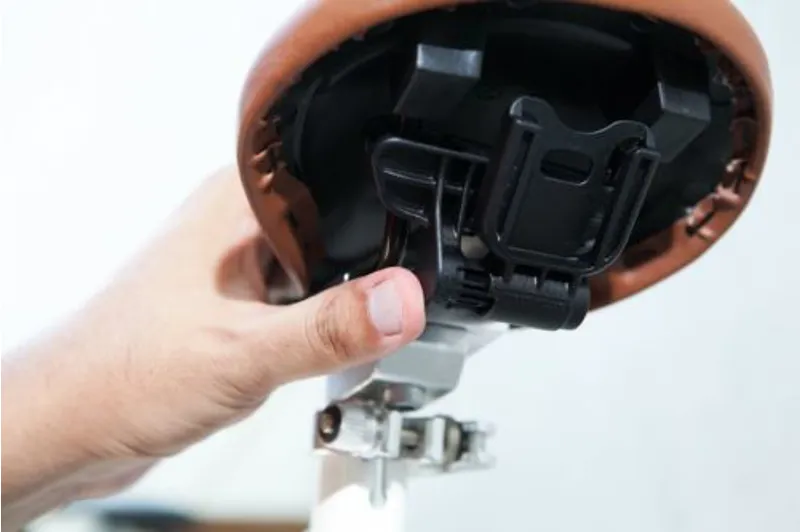 Walco City Chic Saddle Bag Charcoal/Tan 4 Walco City Chic Saddle Bag Charcoal/Tan - Image 2