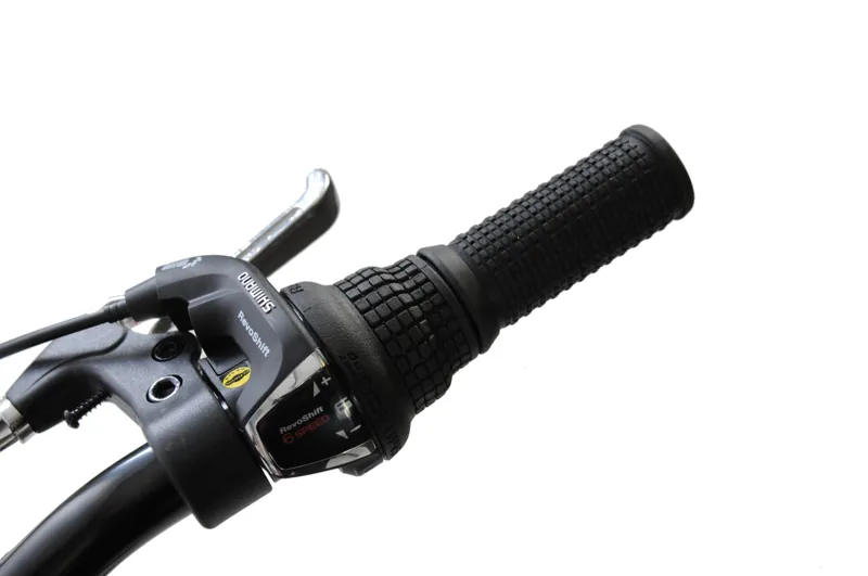 Ammaco Viper 24 Inch Wheel Kids Mountain Bike Grey 6 Ammaco Viper 24 Inch Wheel Kids Mountain Bike Grey - Image 4