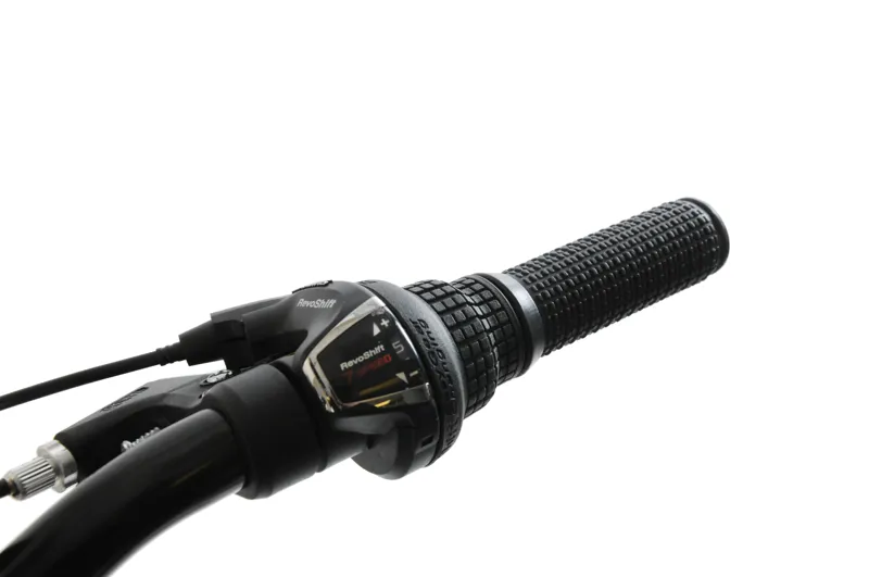 Ammaco Skye 24 Inch Wheel Kids Mountain Bike Purple 4 Ammaco Skye 24 Inch Wheel Kids Mountain Bike Purple - Image 2